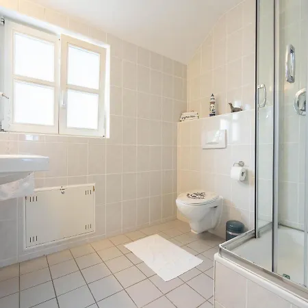 Rugana - Moderne Komfort Mit 1 Schlafzimmer C02 Appartamento Dranske